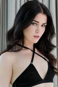 Evelyn Claire