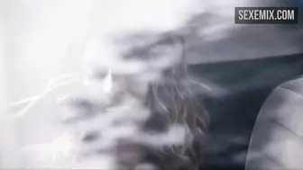 Dawn Olivieri sesso in macchina. Scena dal film - Peluche