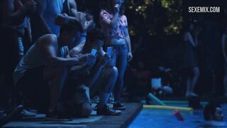 Scena di sesso in piscina con Alexa Demie - Euphoria