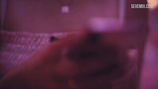 Scena di sesso in piscina con Alexa Demie - Euphoria