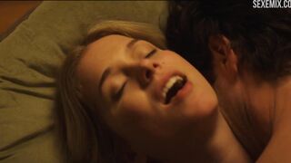 Penn Dayton fantastica di fare sesso con Elizabeth Lail- scena You
