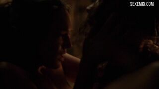 Escena de sexo de Erin Cummings Posición sexual de loto en Spartacus