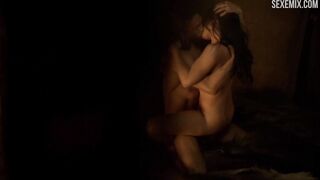 Escena de sexo de Erin Cummings Posición sexual de loto en Spartacus