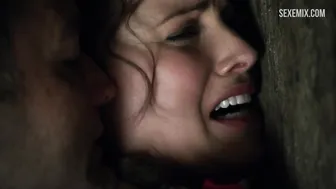 Люси Лоулесс занимается сексом в гладиаторской комнате в - Спартак