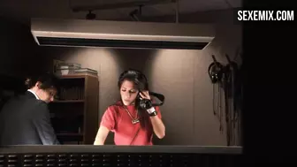 La primera vez de Shane y Carmen en la cabina del DJ. Serie The L word