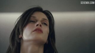 Scène de sexe de Marine Vacth Cowgirl dans Jeune et belle
