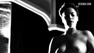 Femme Fatales'deki Daphne Duplaix erotik sahnesi