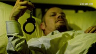 Cristin Michele nackte Szene mit großen Brüsten in Femme Fatales