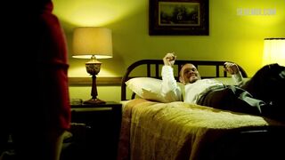 Cristin Michele nackte Szene mit großen Brüsten in Femme Fatales