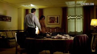 Tina Casciani, Femme Fatales'teki erkek sahnesini baştan çıkarıyor