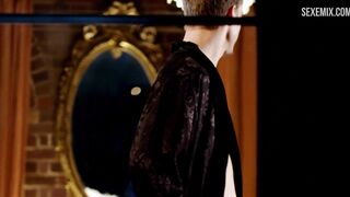 Scena del seno sexy del valzer di Jasmine in Femme Fatales