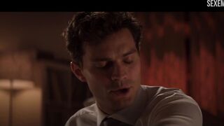 Шлепок по заднице Дакота Джонсон s, сцена из Пятьдесят оттенков серого