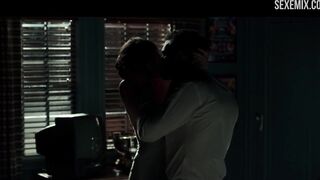 Дакота Джонсон трахается в карнавальном костюме, сцена в Fifty Shades Darker