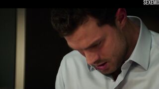 Дакота Джонсон трахается по-собачьи на бильярдном столе - Fifty Shades Darker