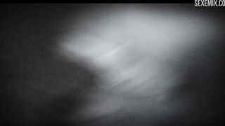 Isidora Simijonovic kamerada seks, Klip'teki sahne