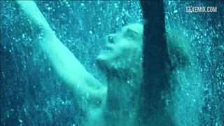 La migliore scena di nudo di Rebecca Romijn in Femme Fatale