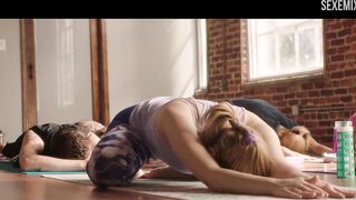 Josephine Langford Yoga, Çarpıştıktan Sonra Seksi Sahne