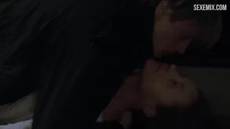 Сексуальная Изабель Юппер трахается на полу, сцена в фильме Учительница пианино