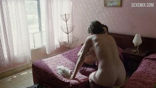 La bella Maribel Verdu scopa a letto, scena in Y Tu Mama Tambien