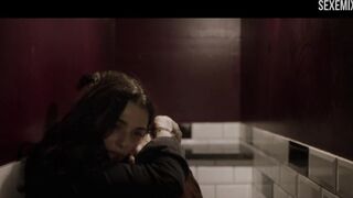 Rachel Weisz Tuvalet Sikişi, İtaatsizlik'teki sahne