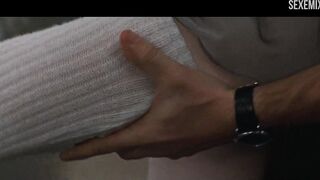 Сцена поцелуя Натали Портман в фильме Черный лебедь