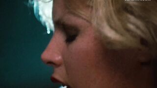 Kim Basinger se masturba, cena em 9 semanas e meia