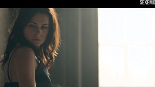 Anna Maria Sieklucka Göğüsleri, 365 Günde Soyunma Sahnesi / Dni