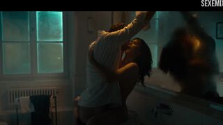 Sexo com Anna Maria Sieklucka na pia, cena em 365 dias / Dni