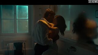 Sexo com Anna Maria Sieklucka na pia, cena em 365 dias / Dni