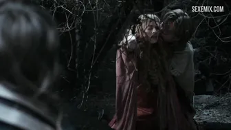 Lena Headey sorpresa a fare sesso con suo fratello, scena in Il Trono di Spade