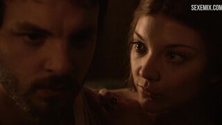 Natalie Dormer enseña los pechos, escena de Juego de Tronos