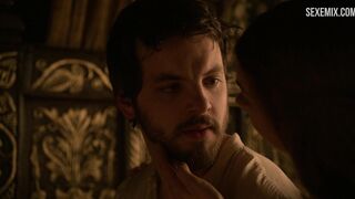 Natalie Dormer enseña los pechos, escena de Juego de Tronos