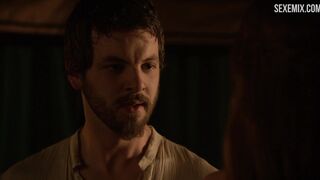 Natalie Dormer enseña los pechos, escena de Juego de Tronos