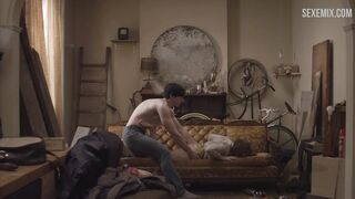 Scène en levrette de Lena Dunham dans Girls