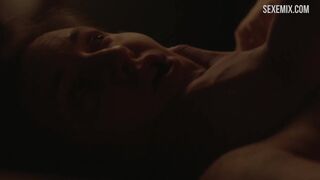 Lena Dunham misyoner pozisyonunda sikiliyor, Kızlar'daki sahne