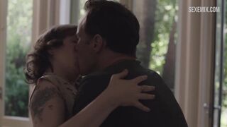 Cena quente de Lena Dunham em Meninas