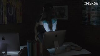 Эллисон Уильямс трахается на столе, сцена в Girls