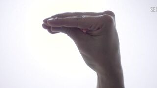 Плачущая утка для Шарлотты Генсбур, сцена в Нимфоманка: Том II