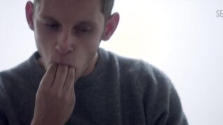 Плачущая утка для Шарлотты Генсбур, сцена в Нимфоманка: Том II