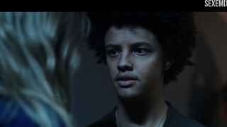 Sydney Sweeney Cowgirl-Sex, Szene in Nocturne 2020