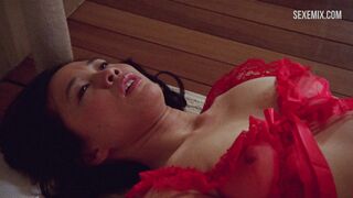 Sook-Yin Lee titreşimli bir Yapay Penis ile mastürbasyon yapıyor, Shortbus sahnesi