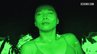 Sook-Yin Lee si masturba nell'acqua, scena di Shortbus