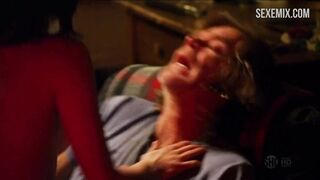 Laura Wiggins cowgirl sex on webcam, сцена в Shameless