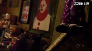 Laura Wiggins cowgirl sex on webcam, сцена в Shameless