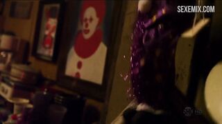 Laura Wiggins cowgirl sex on webcam, сцена в Shameless