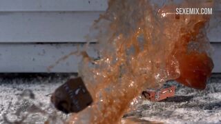 Laura Wiggins sexo cowgirl no carro, cena em Shameless