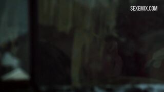 Laura Wiggins sexo cowgirl no carro, cena em Shameless