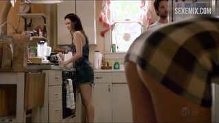 Emma Greenwell went into the kitchen without panties, scene in Shameless