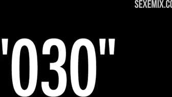 Scena di seno e figa nuda di Simone Friis in '030'