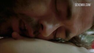 Sexe avec Milla Jovovich, scène sexy en calibre .45